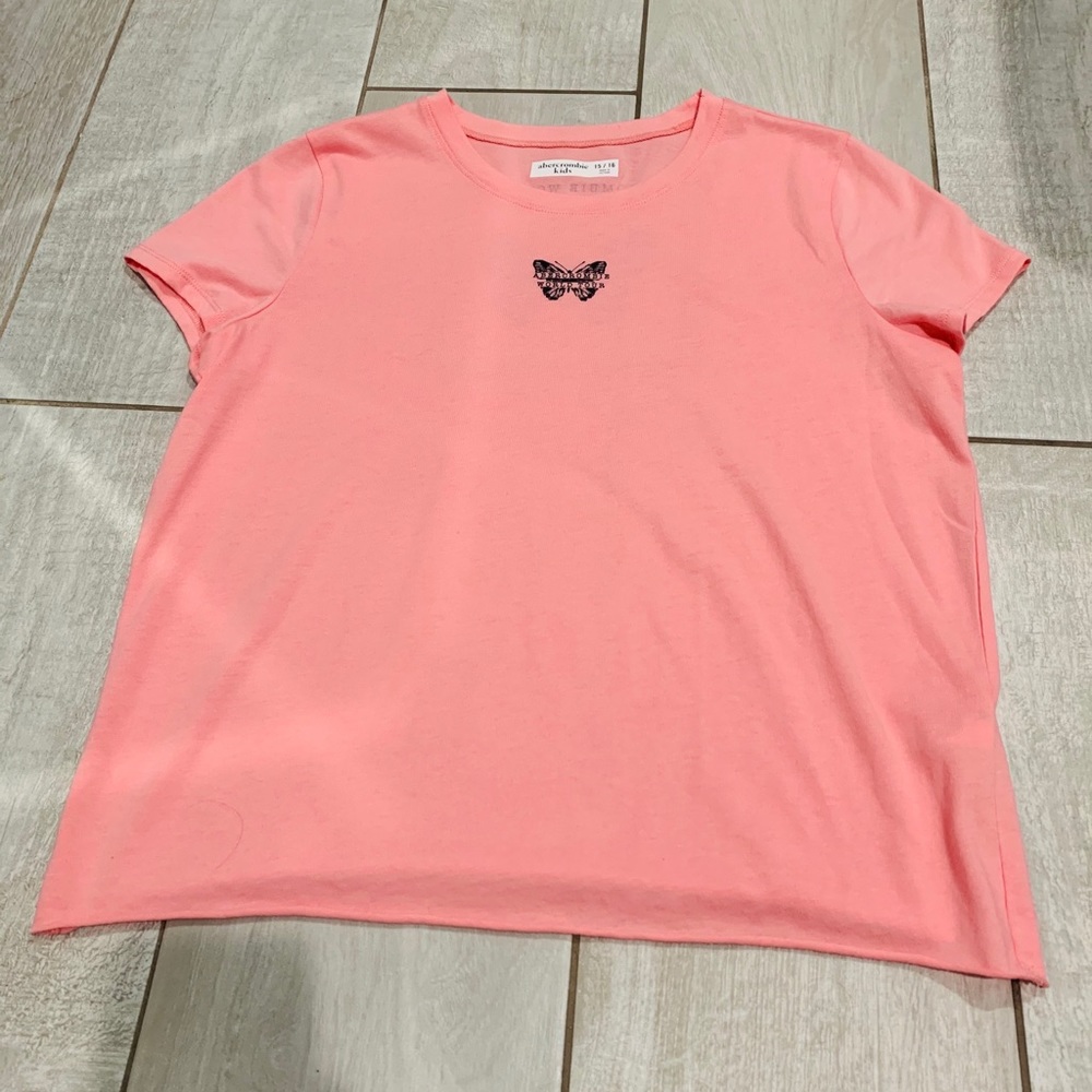 Abercrombie Kids Pink butterfly design tee